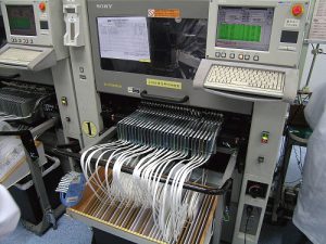 SMT (Surface Mount Technoloy)